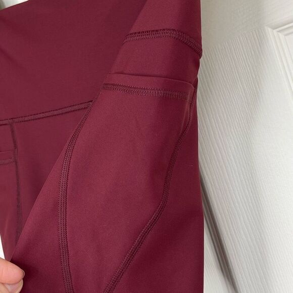 Old Navy High Rise Powersoft Side Pocket 7/8 Leggings (Scarlet Oak) - Small - Picture 11 of 13
